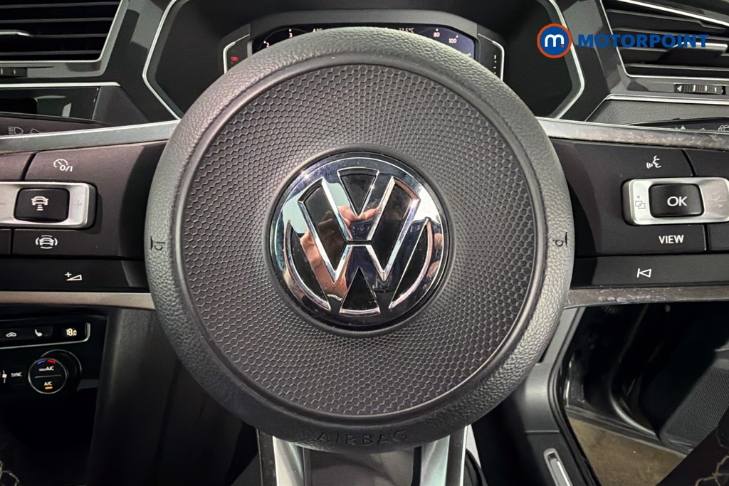 Volkswagen Tiguan R-Line Automatic Diesel SUV - Stock Number (1616024) - 5th supplementary image