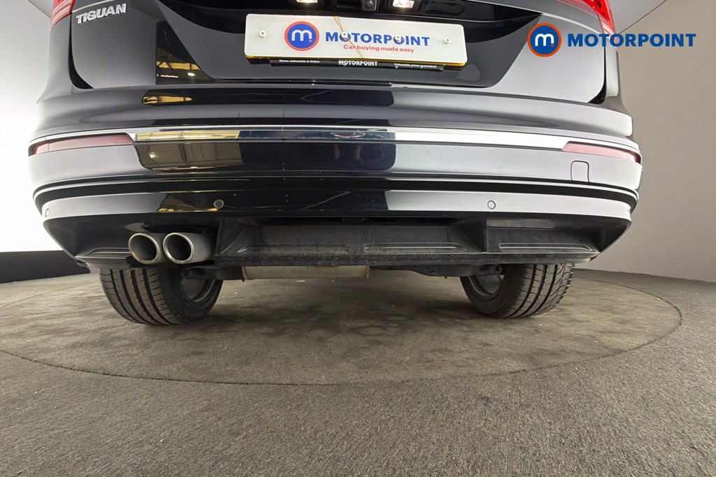 Volkswagen Tiguan R-Line Automatic Diesel SUV - Stock Number (1616024) - 39th supplementary image