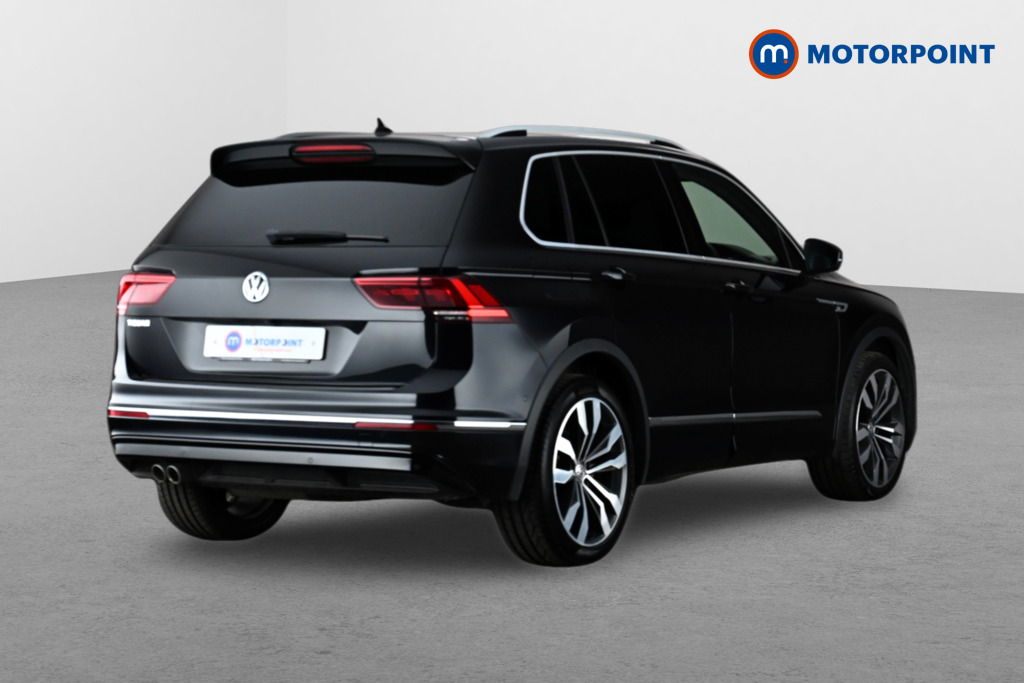 Volkswagen Tiguan R-Line Automatic Diesel SUV - Stock Number (1616024) - Drivers side rear corner