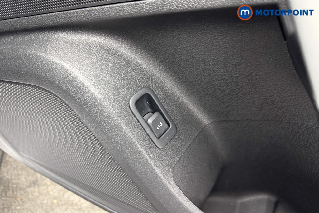 Audi Q2 S Line Automatic Petrol SUV - Stock Number (1618455) - 14th supplementary image