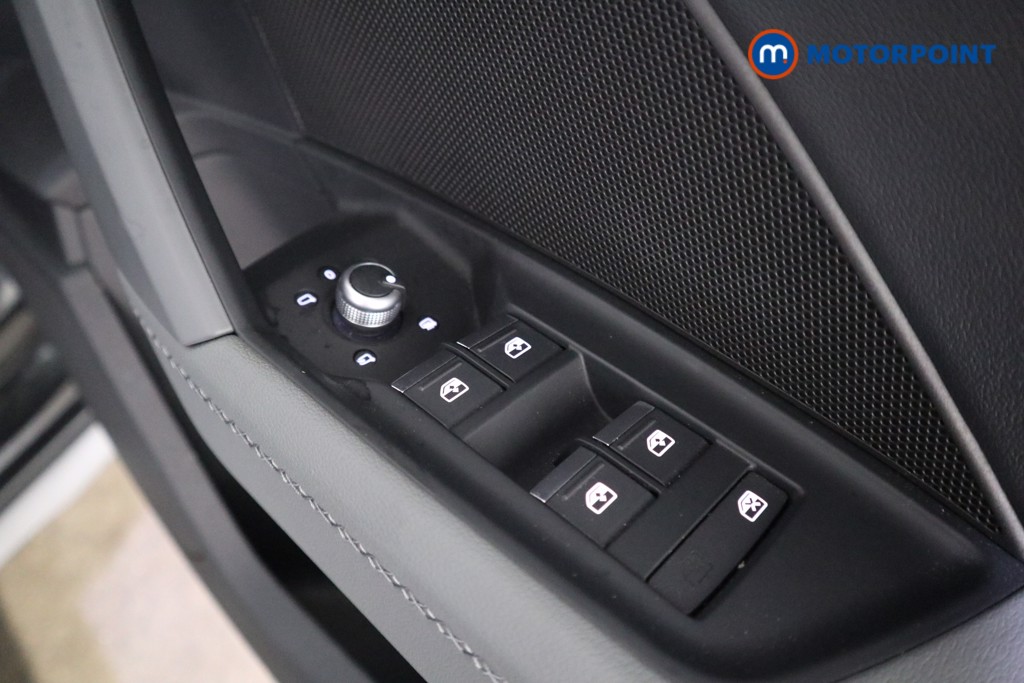 Audi A3 S Line Manual Petrol Saloon - Stock Number (1620702) - 16th supplementary image