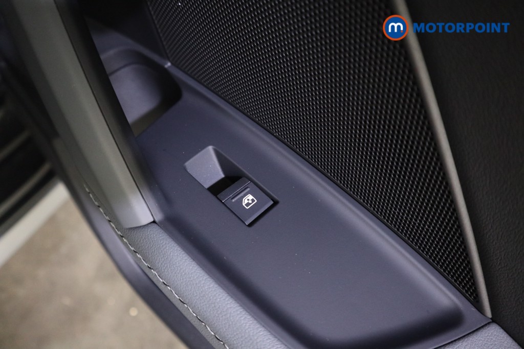 Audi A3 S Line Manual Petrol Saloon - Stock Number (1620702) - 23rd supplementary image