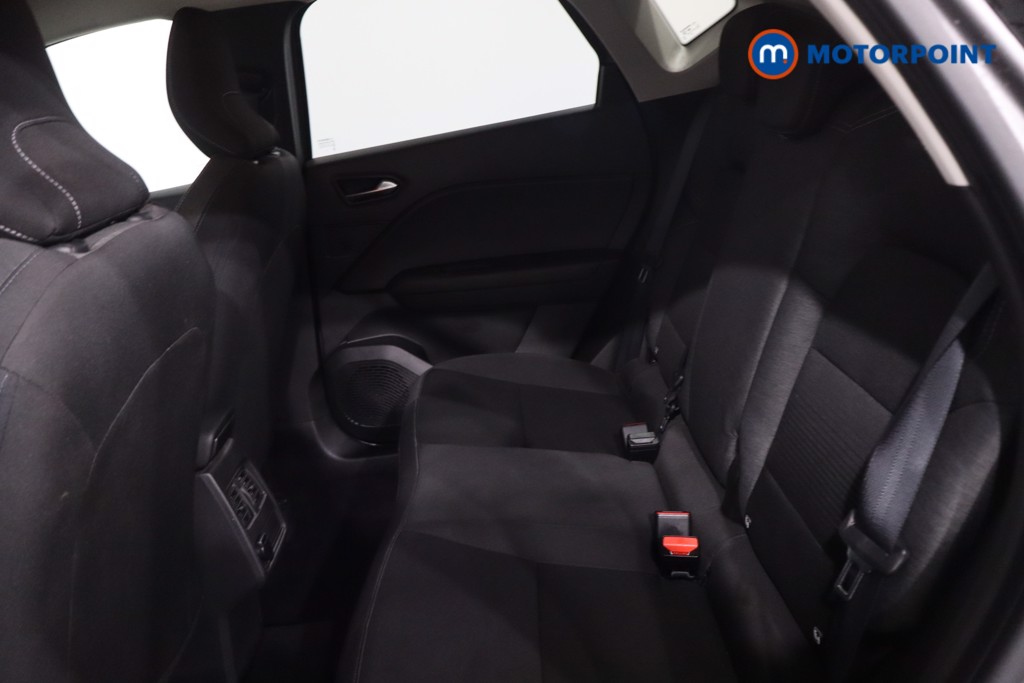 Renault Captur Iconic Manual Petrol SUV - Stock Number (1620862) - 5th supplementary image