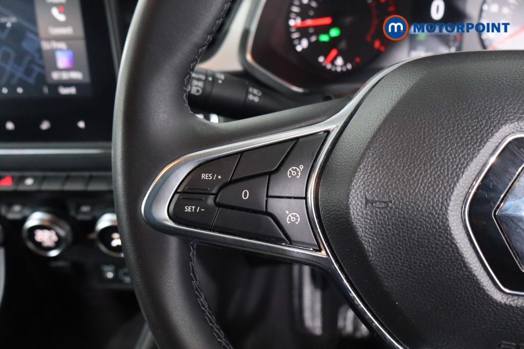 Renault Captur Iconic Manual Petrol SUV - Stock Number (1620862) - 7th supplementary image