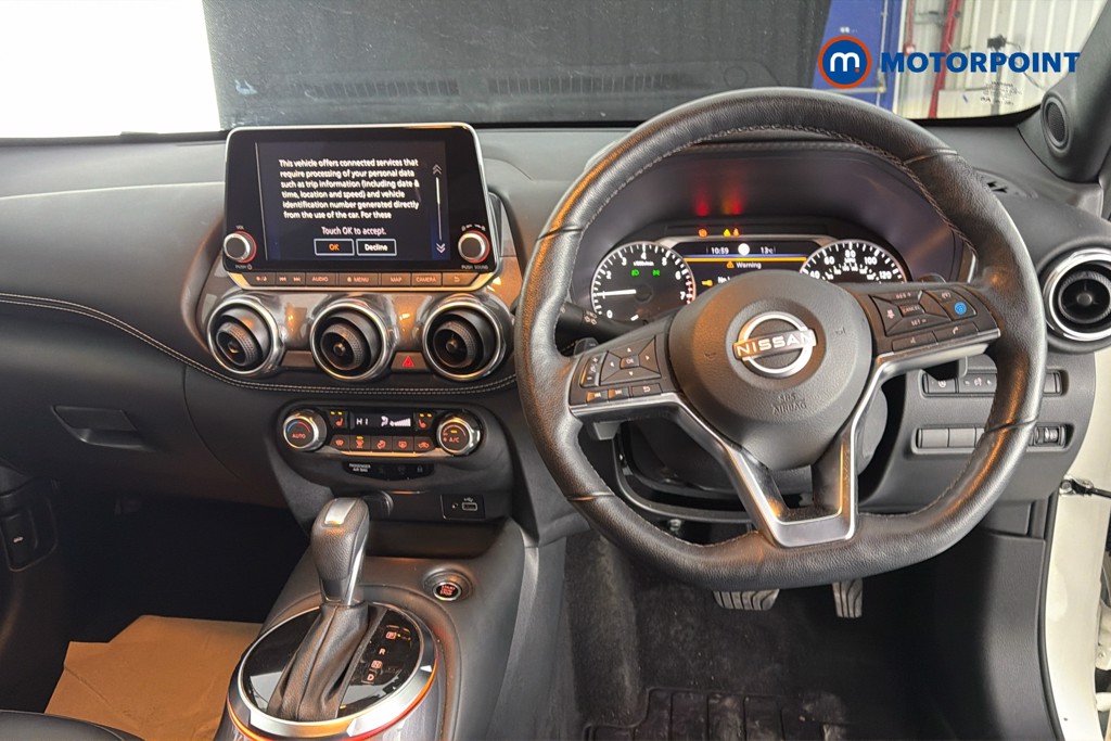 Nissan Juke Tekna Automatic Petrol SUV - Stock Number (1621507) - 2nd supplementary image