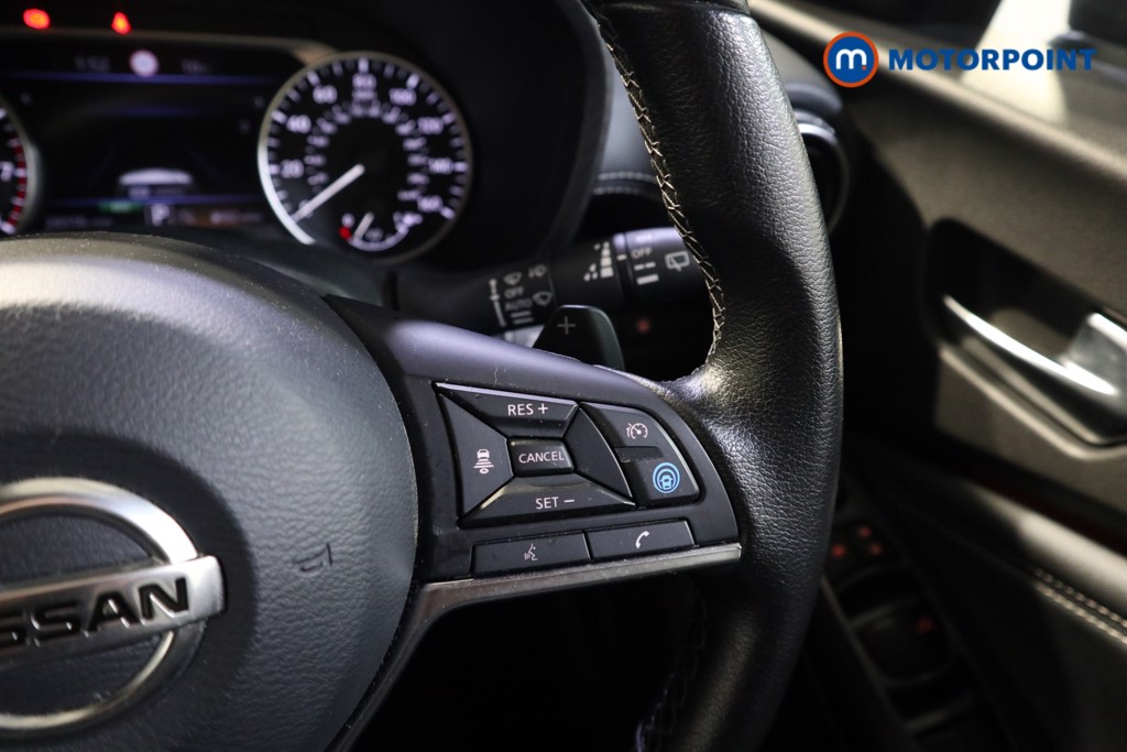 Nissan Juke Tekna Automatic Petrol SUV - Stock Number (1622070) - 4th supplementary image