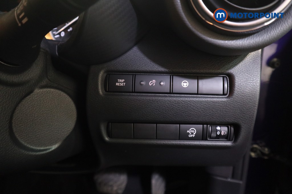 Nissan Juke Tekna Automatic Petrol SUV - Stock Number (1622070) - 13th supplementary image