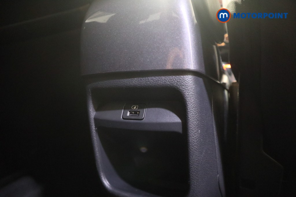 Nissan Juke Tekna Automatic Petrol SUV - Stock Number (1622070) - 19th supplementary image