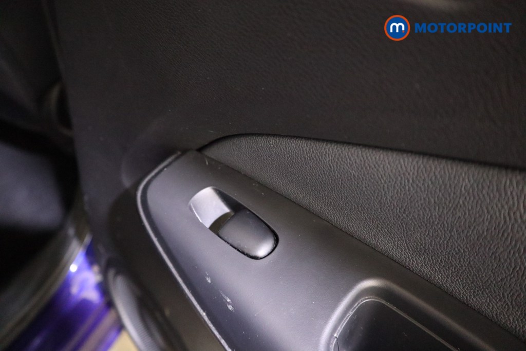 Nissan Juke Tekna Automatic Petrol SUV - Stock Number (1622070) - 20th supplementary image