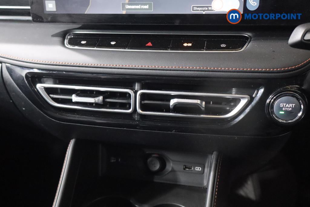 Mg Motor Uk HS SE Automatic Petrol-Electric Hybrid SUV - Stock Number (1622940) - 4th supplementary image