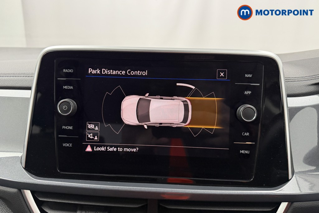 Volkswagen T-Roc Style Automatic Petrol SUV - Stock Number (1624697) - 9th supplementary image