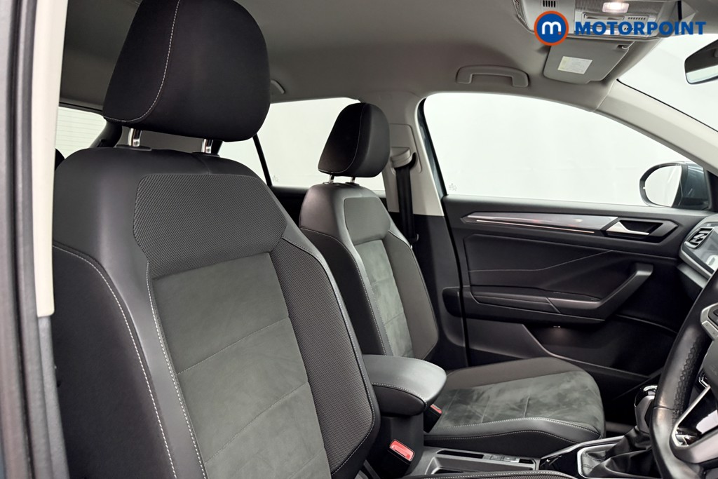 Volkswagen T-Roc Style Automatic Petrol SUV - Stock Number (1624697) - 13th supplementary image