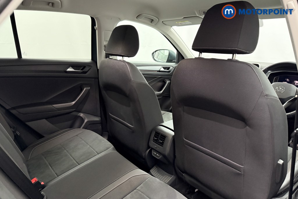 Volkswagen T-Roc Style Automatic Petrol SUV - Stock Number (1624697) - 16th supplementary image