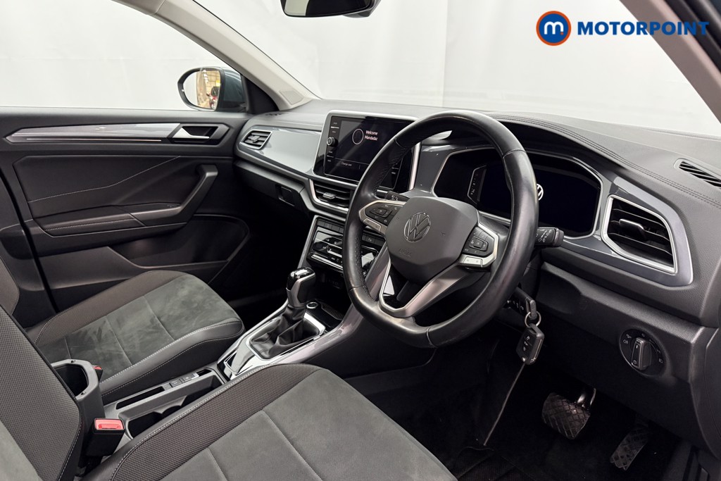 Volkswagen T-Roc Style Automatic Petrol SUV - Stock Number (1624697) - 1st supplementary image
