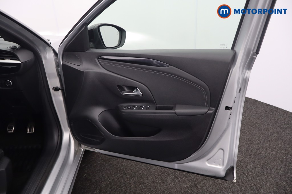 Vauxhall Corsa GS Manual Petrol Hatchback - Stock Number (1624746) - 13th supplementary image