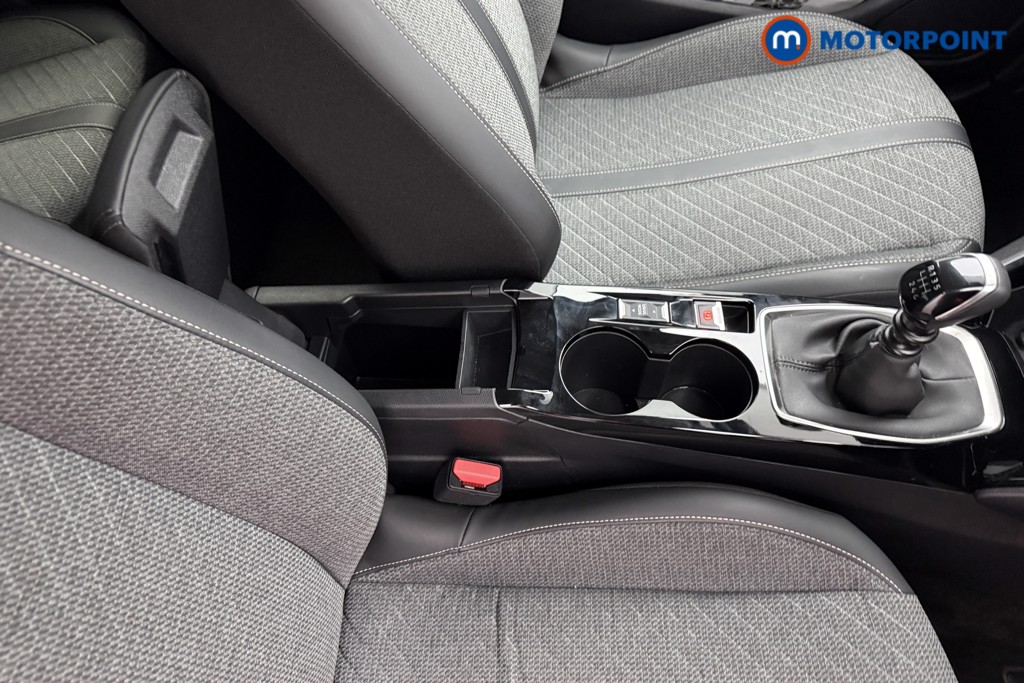 Peugeot 208 Allure Manual Petrol Hatchback - Stock Number (1624800) - 10th supplementary image