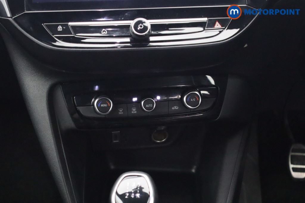Vauxhall Corsa GS Manual Petrol Hatchback - Stock Number (1624819) - 4th supplementary image