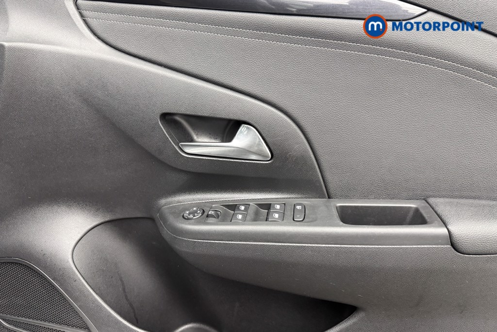 Vauxhall Corsa GS Manual Petrol Hatchback - Stock Number (1624917) - 17th supplementary image