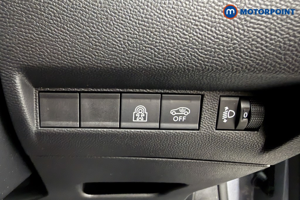 Peugeot 208 Allure Manual Petrol Hatchback - Stock Number (1624933) - 5th supplementary image