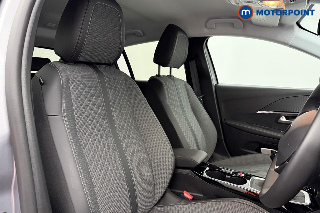 Peugeot 208 Allure Manual Petrol Hatchback - Stock Number (1624933) - 14th supplementary image