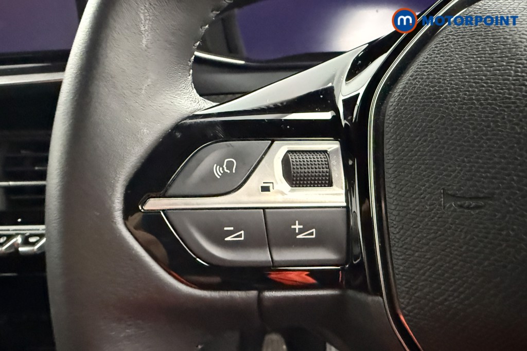 Peugeot 2008 Allure Manual Petrol SUV - Stock Number (1624941) - 3rd supplementary image