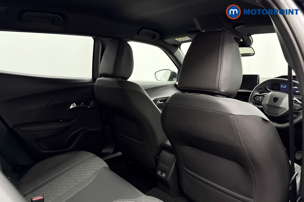 Peugeot 2008 Allure Manual Petrol SUV - Stock Number (1624941) - 17th supplementary image