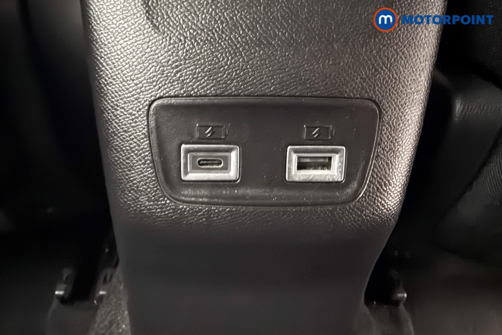 Peugeot 2008 Allure Manual Petrol SUV - Stock Number (1624941) - 18th supplementary image
