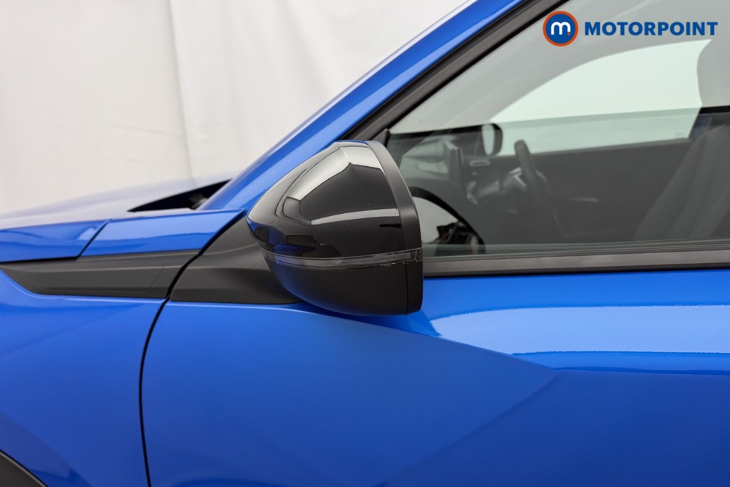 Peugeot 2008 Allure Manual Petrol SUV - Stock Number (1625001) - 23rd supplementary image
