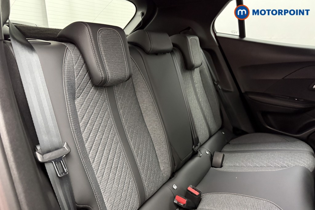 Peugeot 2008 Allure Manual Petrol SUV - Stock Number (1625005) - 20th supplementary image