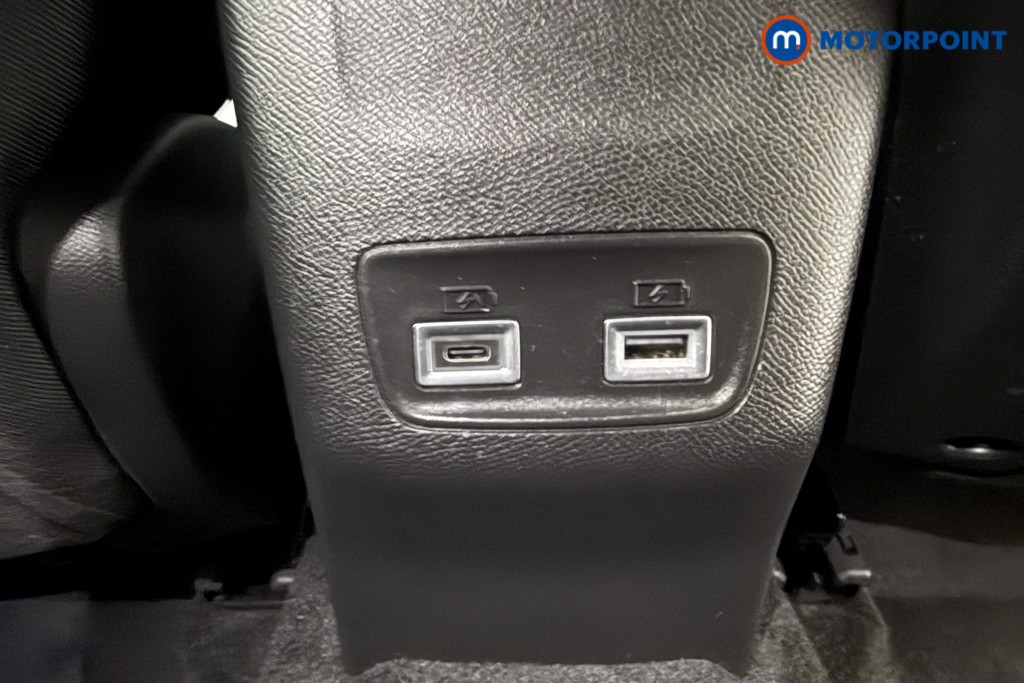 Peugeot 2008 Allure Manual Petrol SUV - Stock Number (1625016) - 18th supplementary image