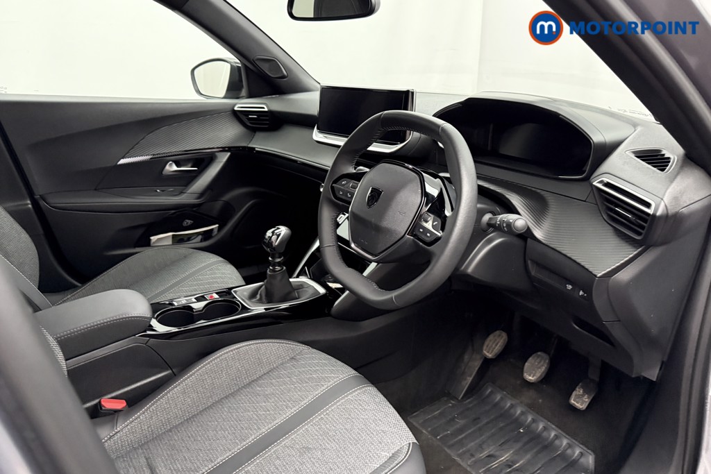 Peugeot 2008 Allure Manual Petrol SUV - Stock Number (1625016) - 1st supplementary image