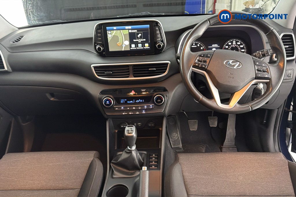 Hyundai Tucson Se Nav Manual Petrol SUV - Stock Number (1625891) - 1st supplementary image