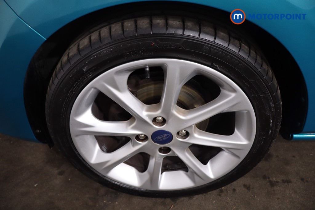 Ford Fiesta Titanium Manual Petrol Hatchback - Stock Number (1626014) - 11th supplementary image