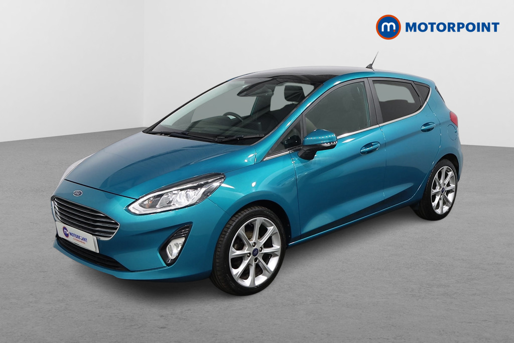 Ford Fiesta Titanium Manual Petrol Hatchback - Stock Number (1626014) - Passenger side front corner