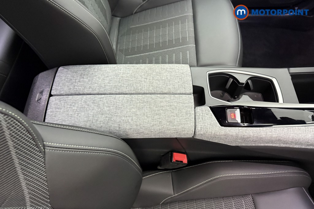 Peugeot 3008 GT Automatic Electric SUV - Stock Number (1626247) - 8th supplementary image