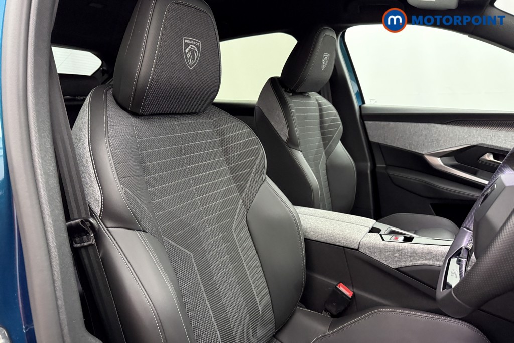 Peugeot 3008 GT Automatic Electric SUV - Stock Number (1626247) - 9th supplementary image