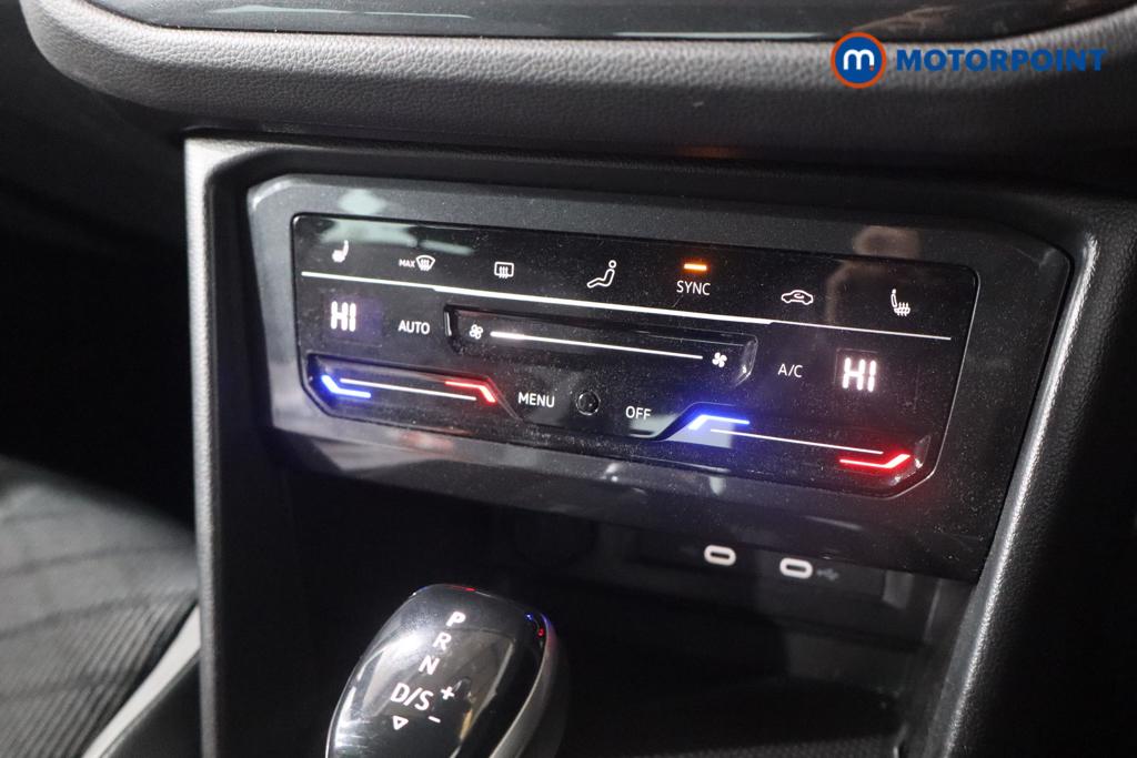 Volkswagen Tiguan R-Line Automatic Petrol SUV - Stock Number (1626460) - 4th supplementary image