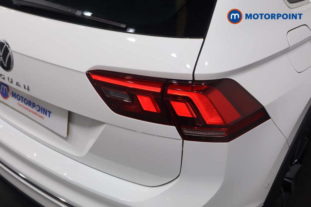Volkswagen Tiguan R-Line Automatic Petrol SUV - Stock Number (1626460) - 26th supplementary image