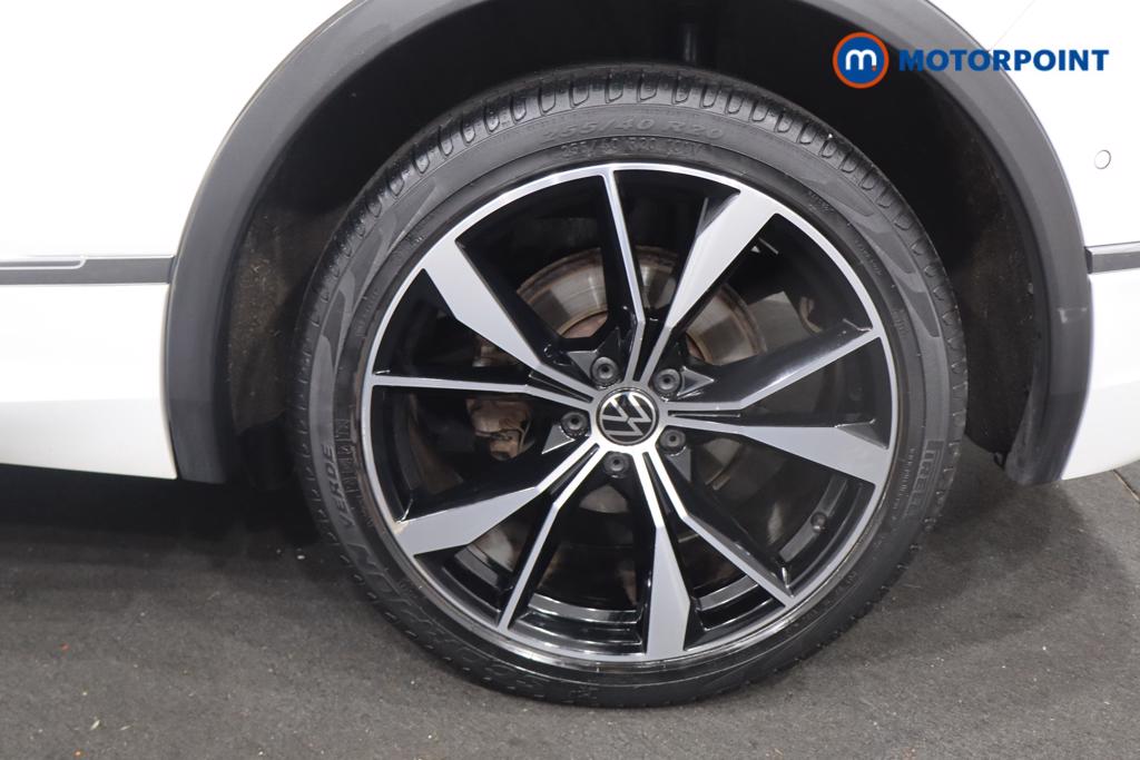 Volkswagen Tiguan R-Line Automatic Petrol SUV - Stock Number (1626460) - 32nd supplementary image