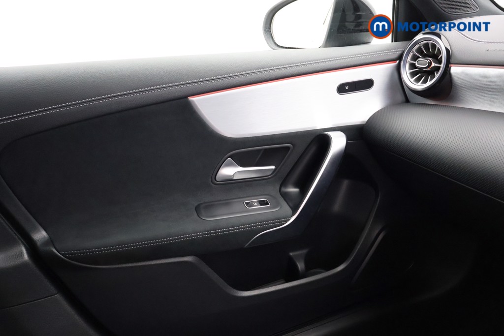 Mercedes-Benz A Class Amg Line Executive Edition Automatic Petrol Hatchback - Stock Number (1626784) - 10th supplementary image