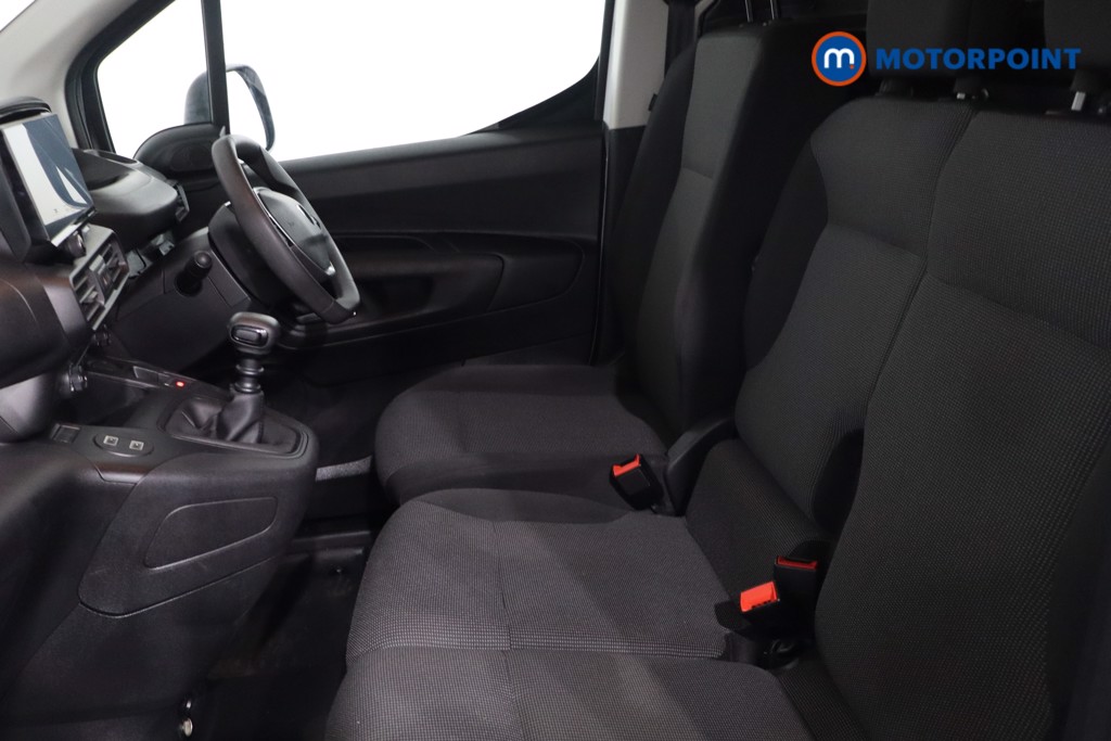 Peugeot Partner Professional Plus Manual Diesel Panel Van - Stock Number (1627396) - 4th supplementary image