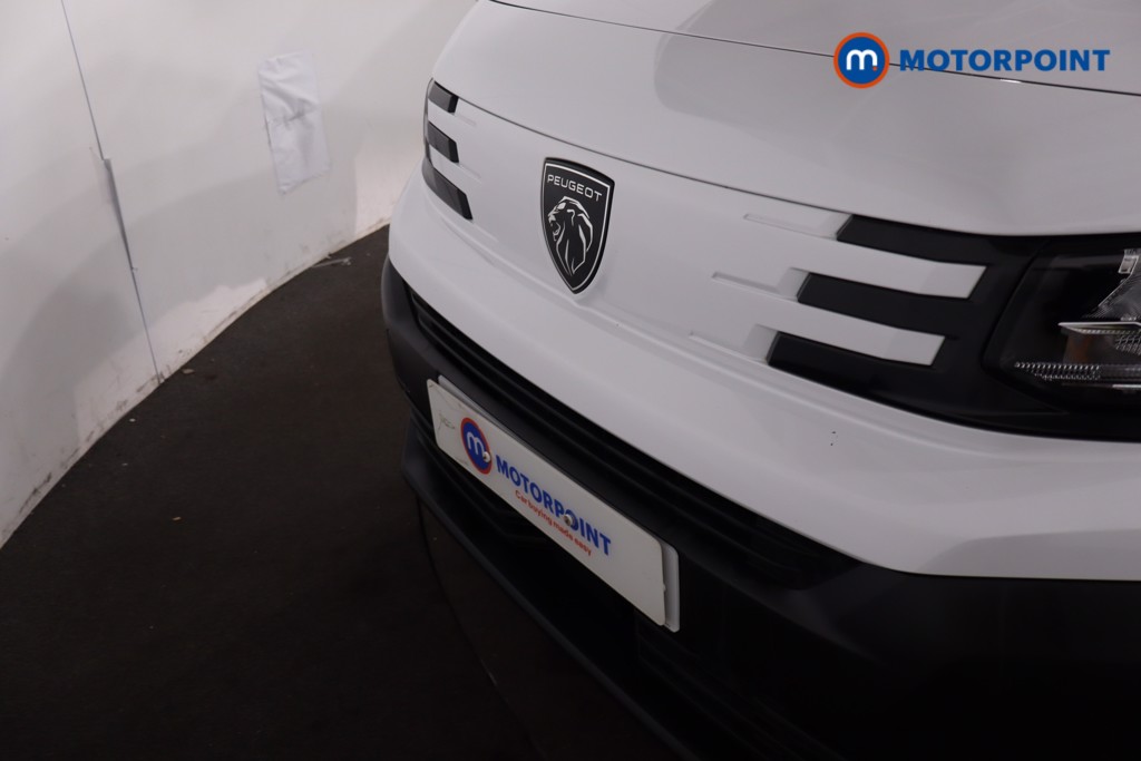 Peugeot Partner Professional Plus Manual Diesel Panel Van - Stock Number (1627396) - 25th supplementary image