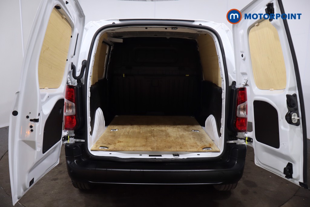 Peugeot Partner Professional Plus Manual Diesel Panel Van - Stock Number (1627396) - 33rd supplementary image