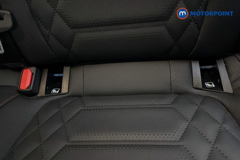 Ford Focus St-Line X Manual Petrol Hatchback - Stock Number (1627422) - 29th supplementary image