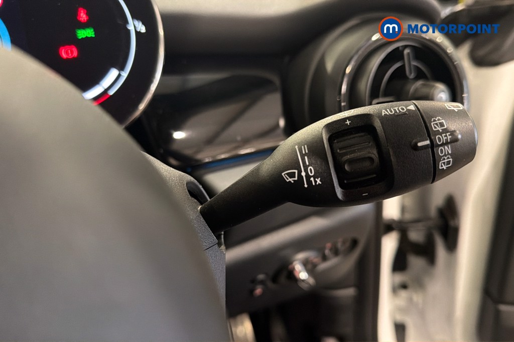 Mini Hatchback Cooper Sport Automatic Petrol Hatchback - Stock Number (1627532) - 7th supplementary image