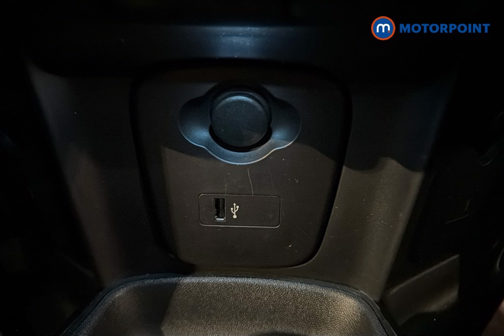 Mini Hatchback Cooper Sport Automatic Petrol Hatchback - Stock Number (1627532) - 17th supplementary image