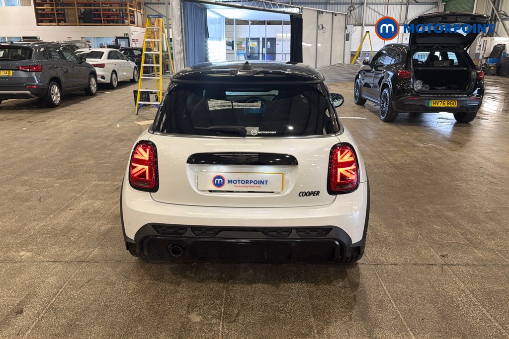 Mini Hatchback Cooper Sport Automatic Petrol Hatchback - Stock Number (1627532) - 37th supplementary image