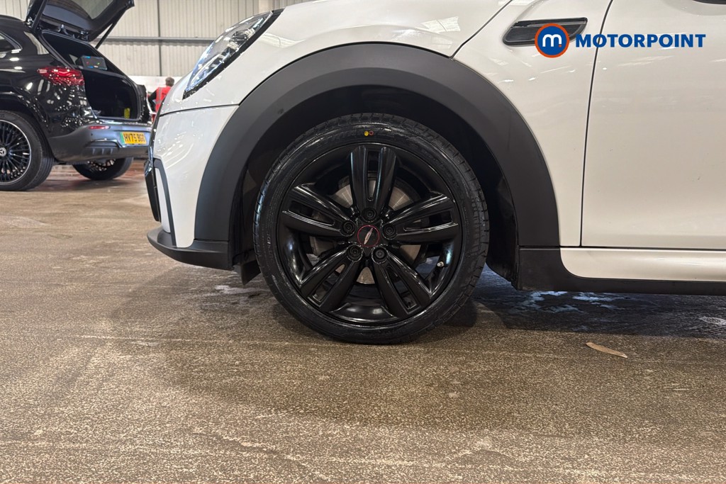 Mini Hatchback Cooper Sport Automatic Petrol Hatchback - Stock Number (1627532) - 47th supplementary image