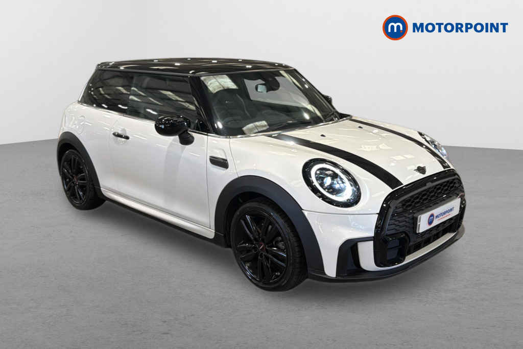 Mini Hatchback Cooper Sport Automatic Petrol Hatchback - Stock Number (1627532) - Drivers side front corner