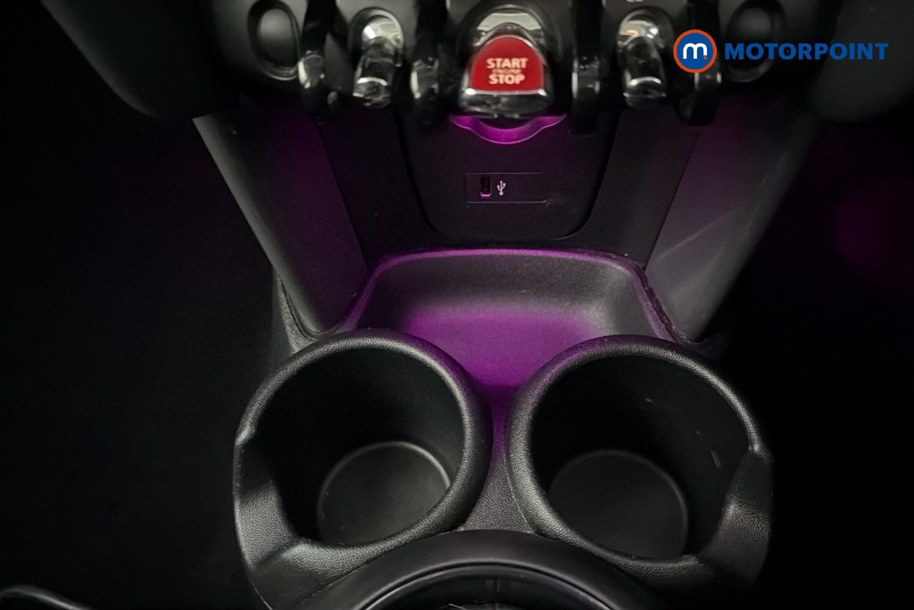 Mini Hatchback Cooper Classic Manual Petrol Hatchback - Stock Number (1627557) - 17th supplementary image